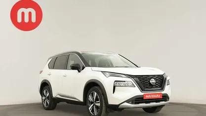 Branco Usado 2023 Nissan X-Trail SUV | € 36.499 (Preço justo)