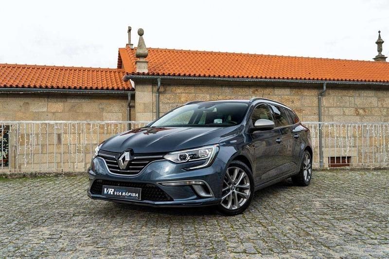 Cinzento Usado 2016 Renault Mégane III Carrinha | € 11.990 (Caro) - Imagem 1/4