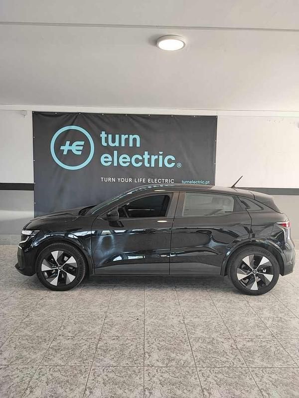 Cinzento Usado 2023 Renault Mégane | € 24.500 (Bom preço) - Imagem 1/4