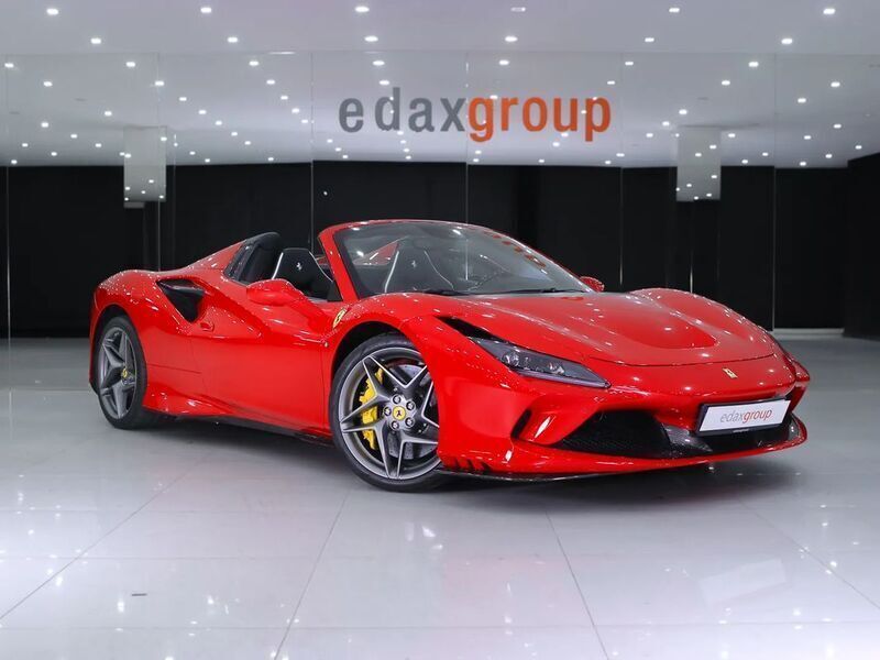 Vermelho Usado 2021 Ferrari F8 Cabrios | € 398.000 - Imagem 1/4