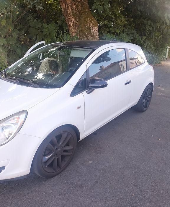 Usado 2010 Opel Corsa Edition | € 4.750 (Bom preço) - Imagem 1/1
