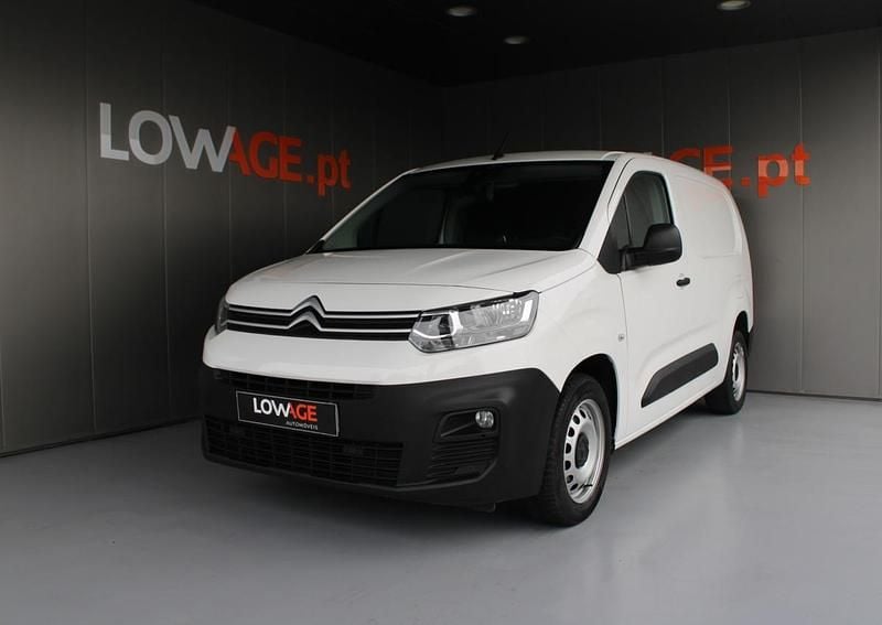 Branco Usado 2019 Citroën Berlingo Monovolume | € 15.950 (Preço elevado) - Imagem 1/4