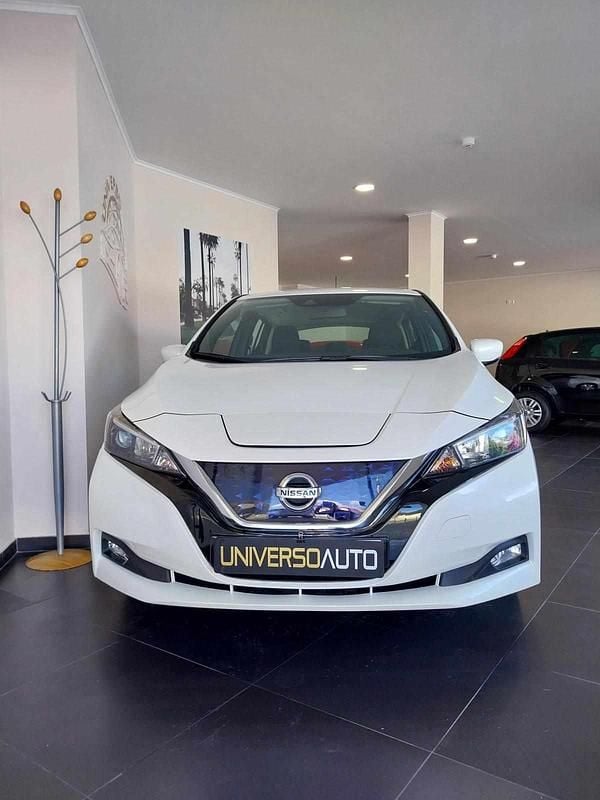 Branco Usado 2020 Nissan Leaf Acenta Citadino | € 13.990 (Bom preço) - Imagem 1/4