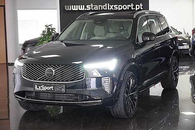 Preto Usado 2024 Volvo XC90 Plus SUV | € 79.990 (Preço elevado) - Imagem 1/4