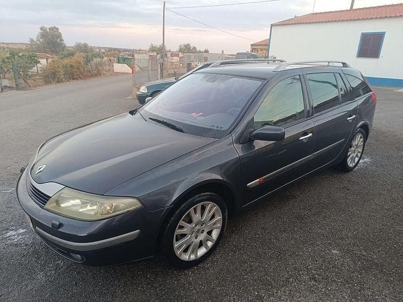 Usado Renault Laguna II 120 HP (88 kW) 2005 Sedan