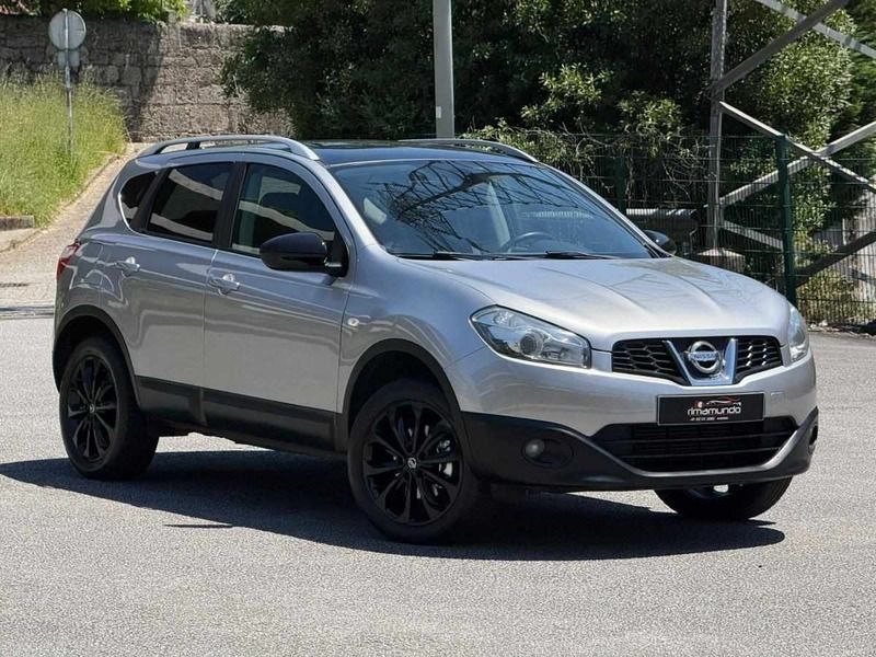 Cinzento Usado 2010 Nissan Qashqai SUV | € 10.750 (Preço elevado) - Imagem 1/4