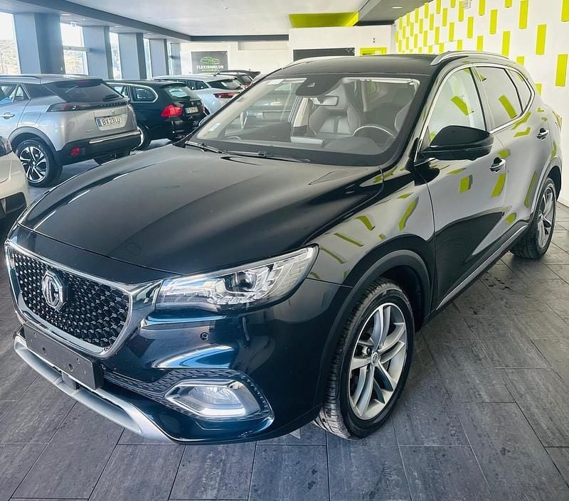 Preto Usado 2023 MG EHS Luxury SUV | € 21.900 - Imagem 1/4