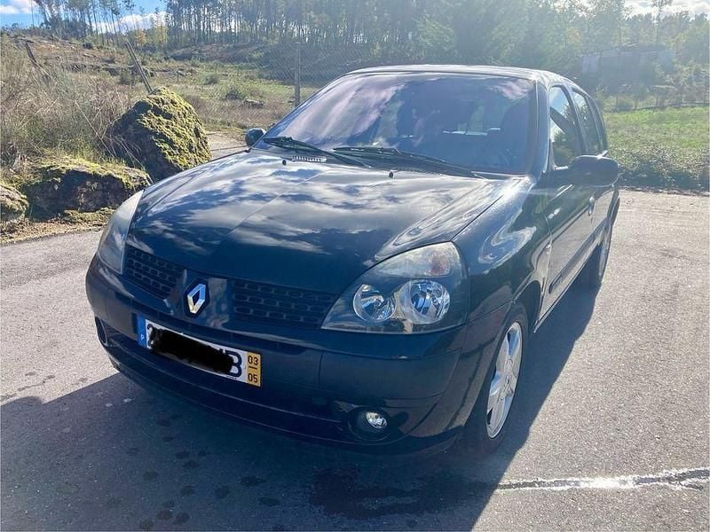 Usado 2003 Renault Clio II Sedan | € 4.800 (Caro) - Imagem 1/4