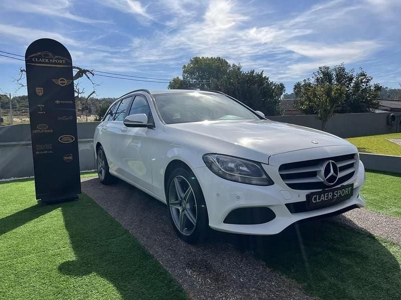 Branco Usado 2015 Mercedes C220 Carrinha | € 14.900 (Preço justo) - Imagem 1/4