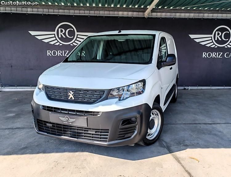 Branco Usado 2019 Peugeot Partner Van | € 12.900 (Preço justo) - Imagem 1/1