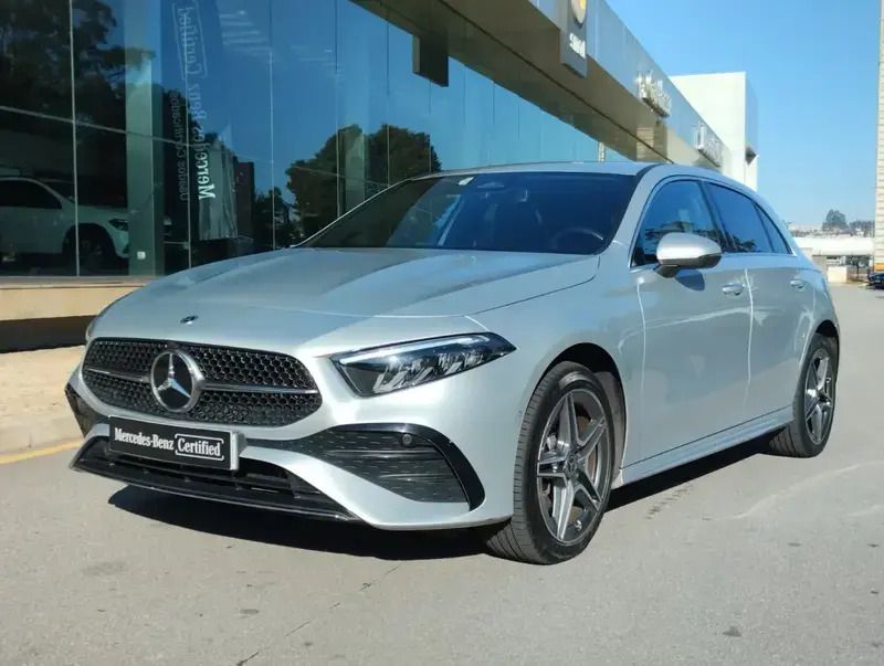 Prata iridium Usado 2023 Mercedes A250 AMG Citadino | € 40.990 (Preço elevado) - Imagem 1/4