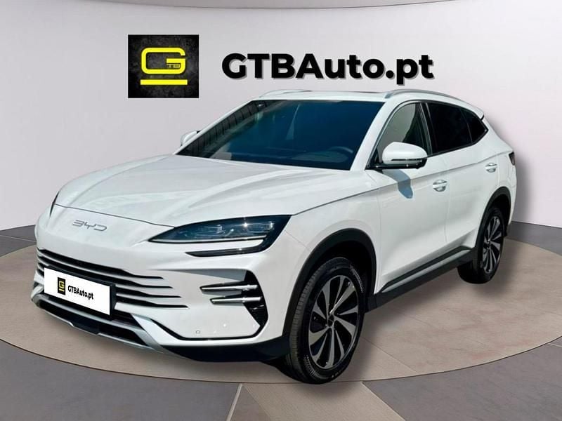 Branco Novo 2025 BYD Seal U SUV | € 43.499 - Imagem 1/4