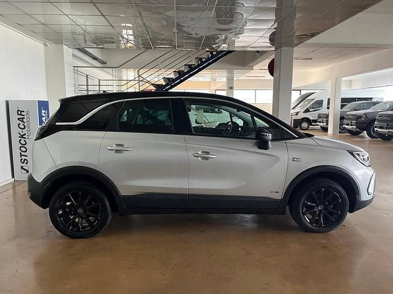 Usado Opel Crossland 110 HP (80 kW) 2023 Cinzento SUV