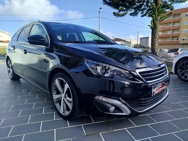 Usado Peugeot 308 Allure 120 HP (88 kW) 2015 Preto Carrinha