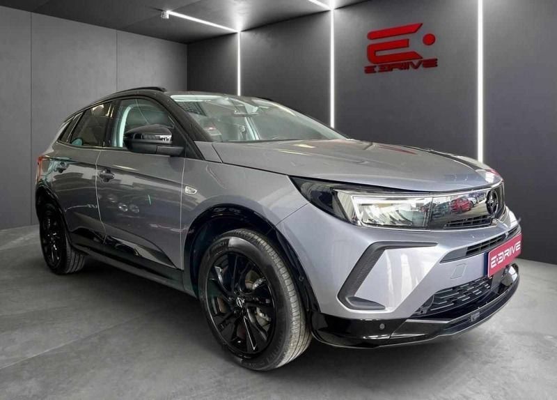 Usado Opel Grandland X GS Line 130 HP (95 kW) 2022 Cinzento SUV