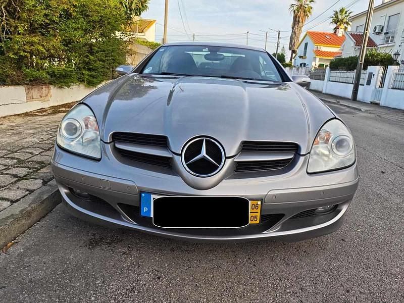 Usado Mercedes SLK200 163 HP (119 kW) 2006 Cinzento Cabrios