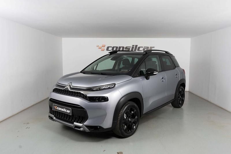 Cinza Usado 2024 Citroën C3 Aircross PureTech SUV | € 16.980 (Preço justo) - Imagem 1/4