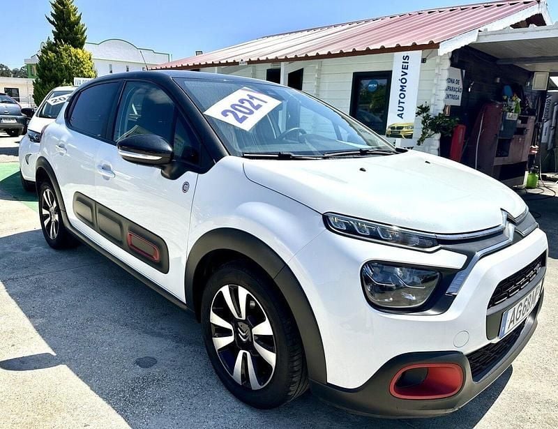 Branco Usado 2021 Citroën C3 PureTech Citadino | € 12.900 (Preço justo) - Imagem 1/4
