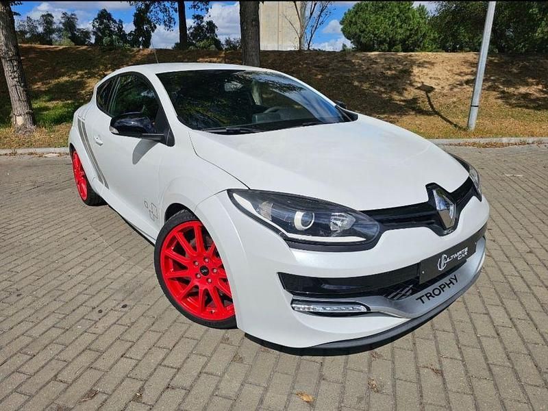 Usado 2014 Renault Mégane III Trophy | € 31.500 - Imagem 1/4