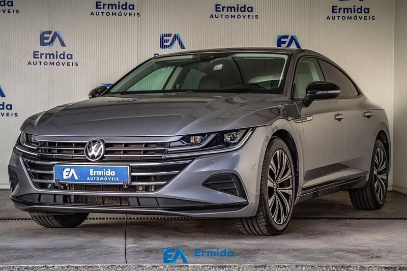 Usado VW Arteon 150 HP (110 kW) 2021 Cinzento