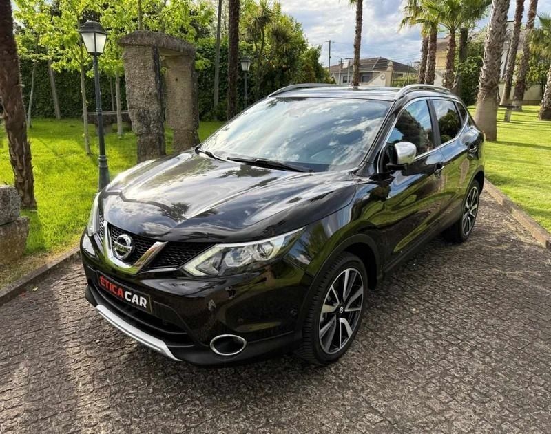 Preto Usado 2016 Nissan Qashqai Premium Edition SUV | € 15.999 (Preço justo) - Imagem 1/4