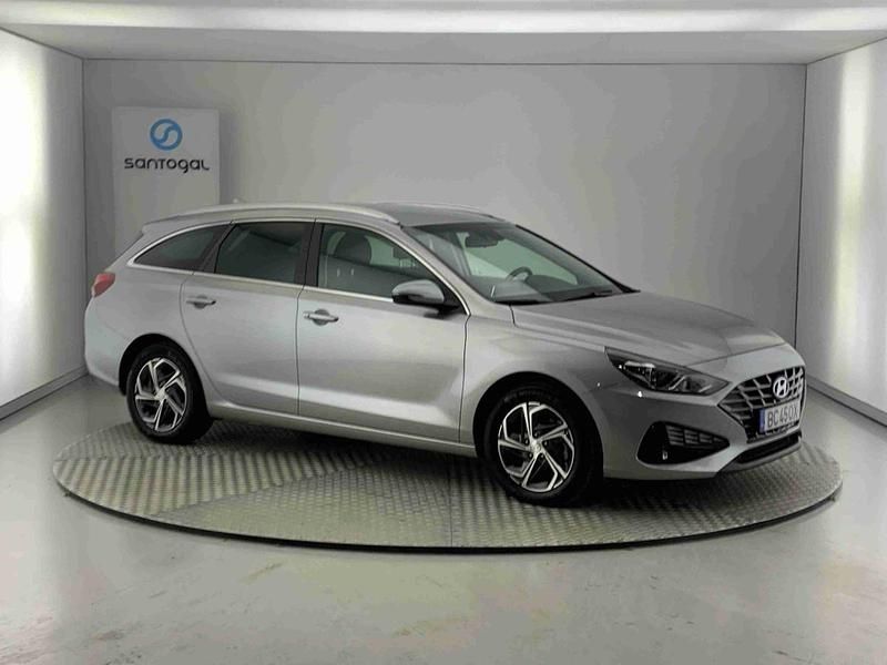 Outra Usado 2023 Hyundai i30 Style Carrinha | € 21.990 (Preço justo) - Imagem 1/4