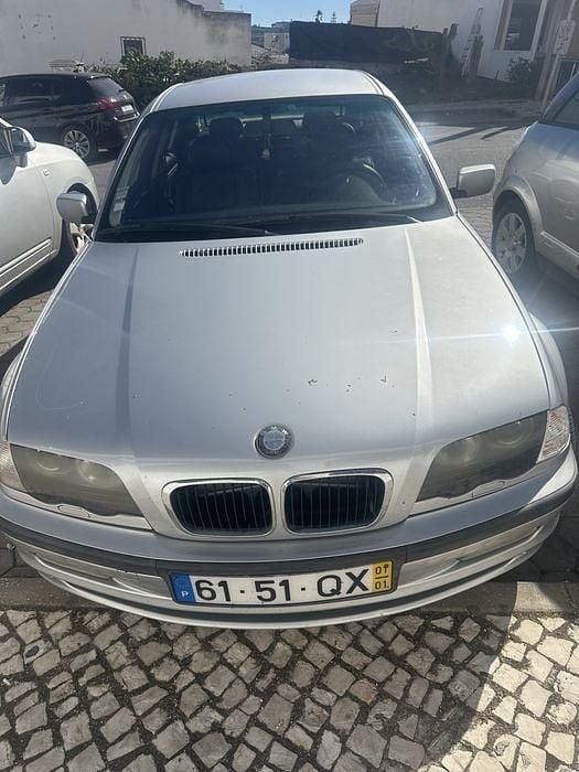 Usado 2001 BMW 320 Sedan | € 2.700 (Super Preço) - Imagem 1/4