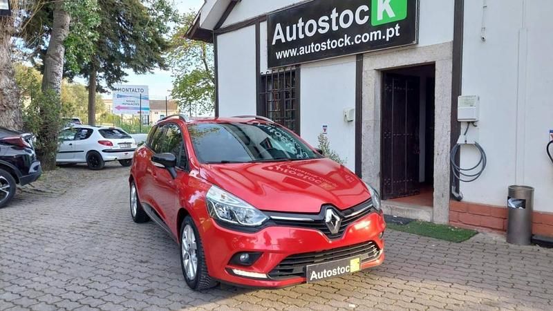 Vermelho Usado 2018 Renault Clio IV Carrinha | € 13.990 (Caro) - Imagem 1/4