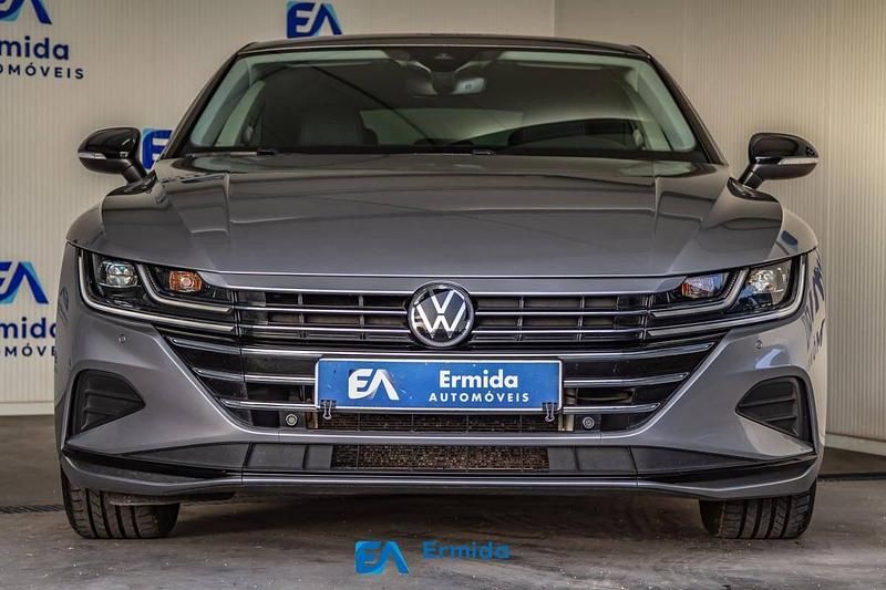 Usado VW Arteon 150 HP (110 kW) 2021 Cinzento