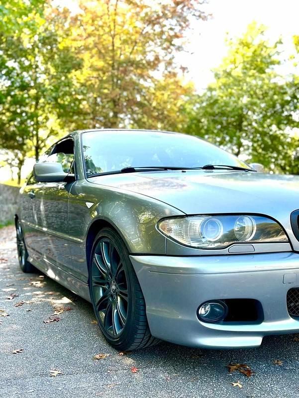 Usado BMW 330 231 HP (169 kW) 2004 Cinzento Sedan