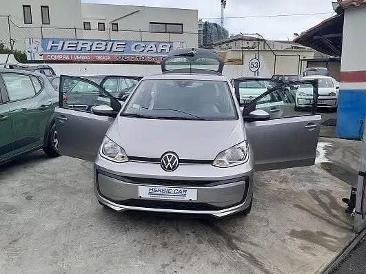 Usado VW up! Beats 65 HP (47 kW) 2024 Cinzento platina Citadino