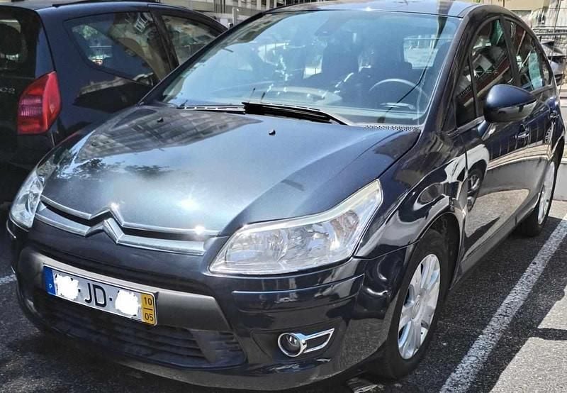 Azul Usado 2010 Citroën C4 Coupé | € 4.200 (Preço justo) - Imagem 1/4