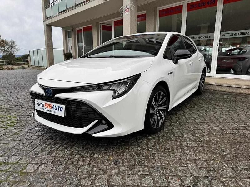 Usado Toyota Corolla Comfort 122 HP (89 kW) 2021 Branco