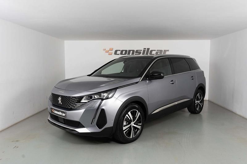 Cinza Usado 2024 Peugeot 5008 GT SUV | € 29.890 - Imagem 1/3