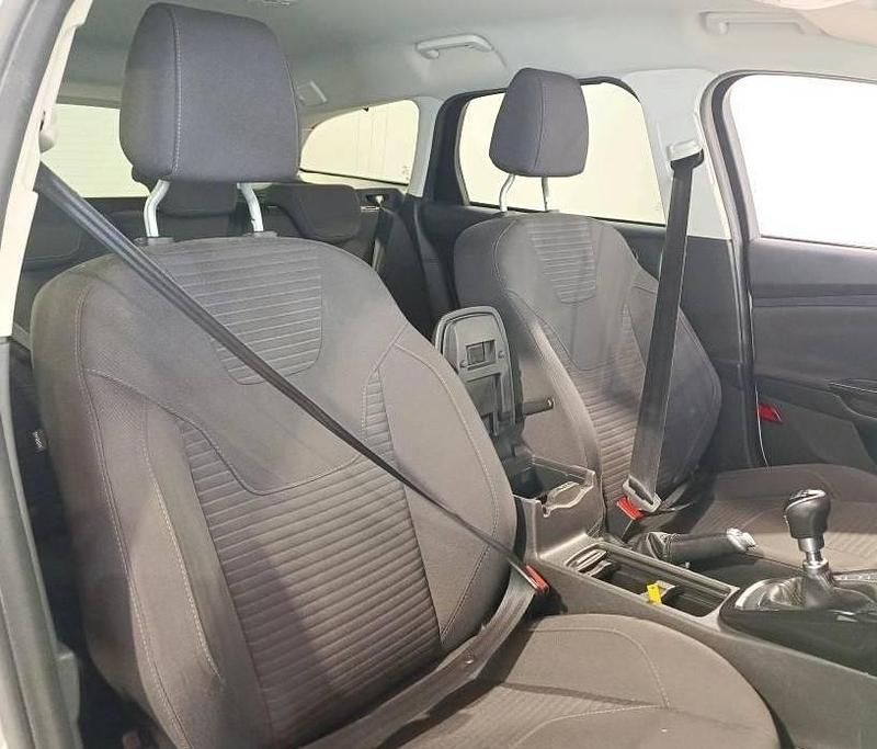 Usado Ford Focus Titanium 120 HP (88 kW) 2018 Branco Carrinha