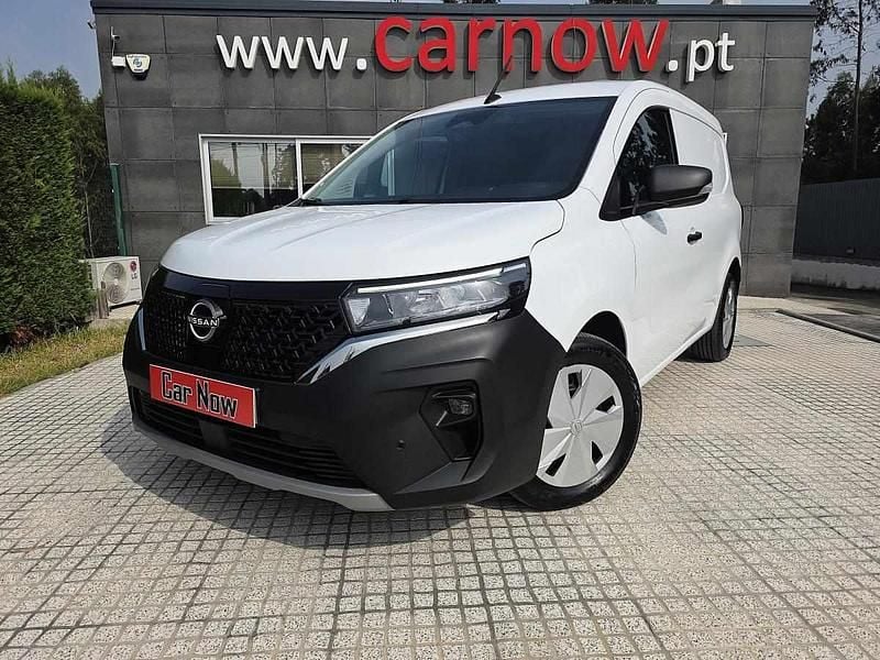 Branco Usado 2023 Nissan Townstar Van | € 27.290 - Imagem 1/4