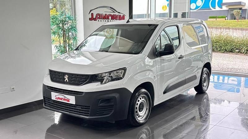 Branco Usado 2020 Peugeot Partner Van | € 12.999 (Bom preço) - Imagem 1/4