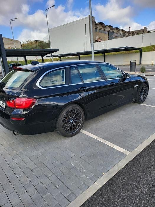 Usado BMW 520 184 HP (135 kW) 2011 Sedan