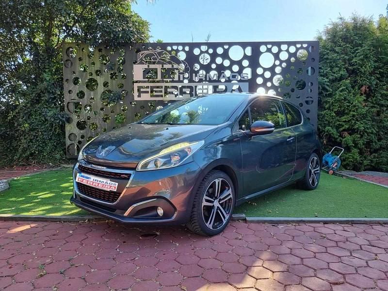 Antracite Usado 2015 Peugeot 208 Citadino | € 10.750 (Preço elevado) - Imagem 1/4