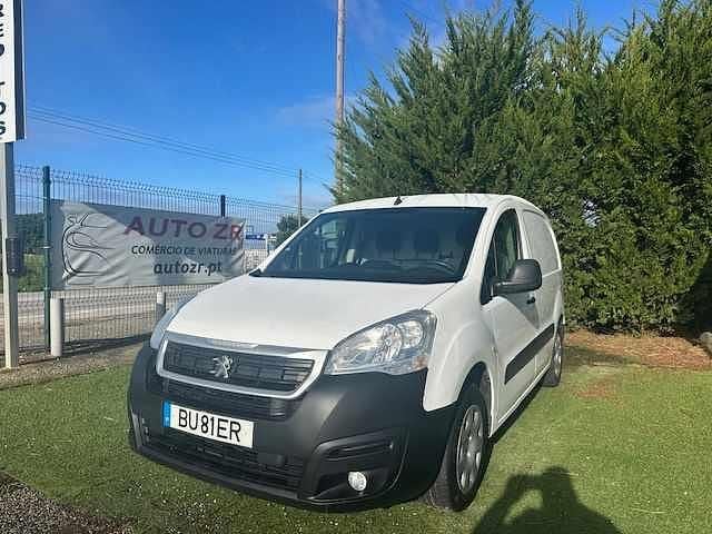 Branco Usado 2018 Peugeot Partner Monovolume | € 10.900 (Super Preço) - Imagem 1/4
