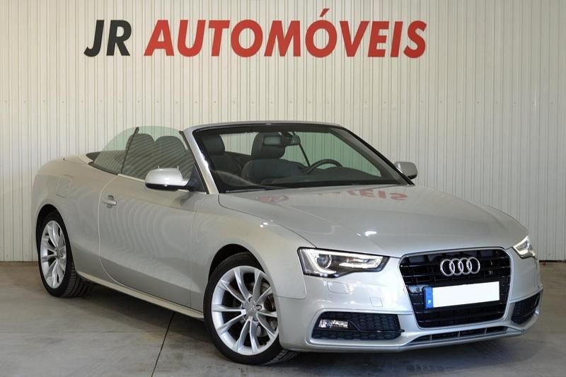 Usado Audi A5 190 HP (139 kW) 2015 Cinzento Coupé
