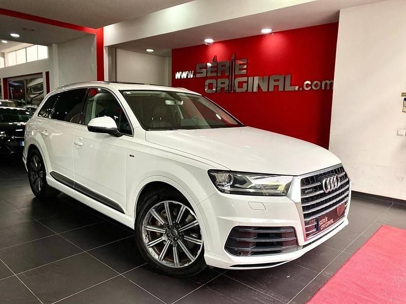 Branco Usado 2016 Audi Q7 SUV | € 34.950 - Imagem 1/4