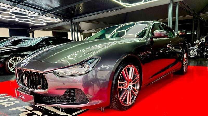 Cinza Usado 2015 Maserati Ghibli Coupé | € 41.500 - Imagem 1/4