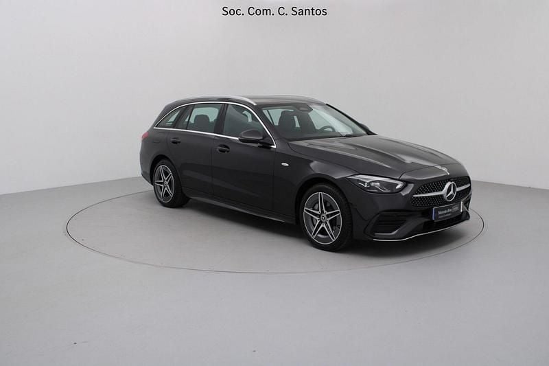 Usado Mercedes C300 AMG 204 HP (150 kW) 2025 Cinza Carrinha