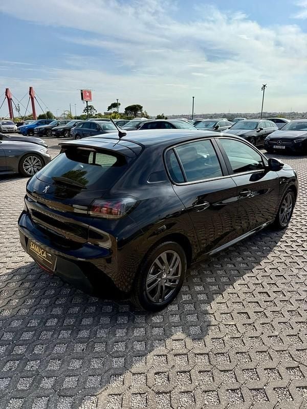 Usado Peugeot 208 Active 102 HP (75 kW) 2022 Preto Citadino