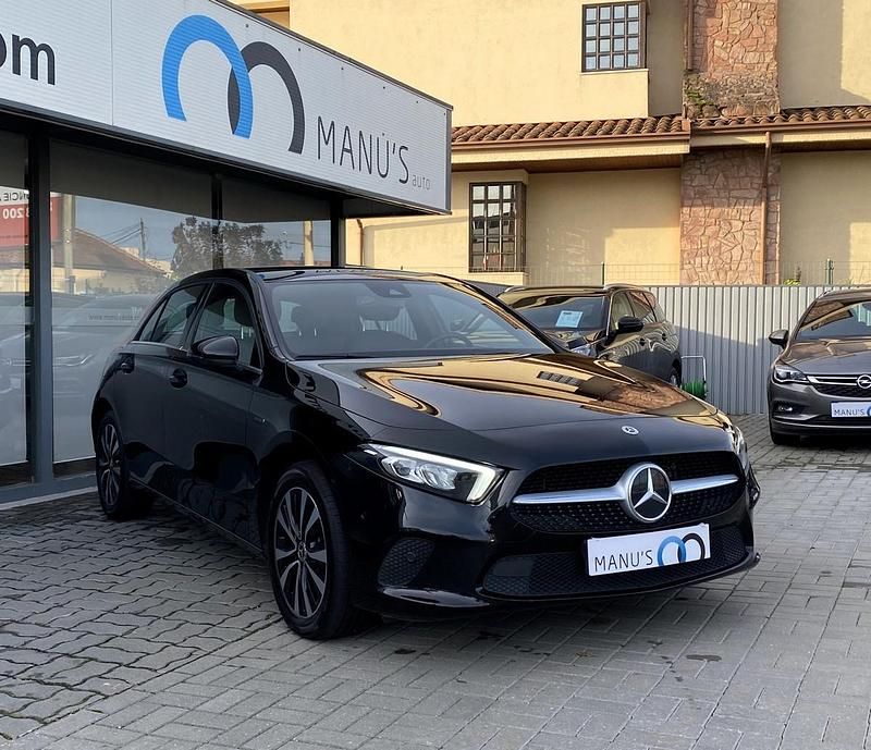 Usado Mercedes A250 Style 218 HP (160 kW) 2020 Preto