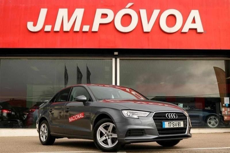 Cinzento escuro Usado 2017 Audi A3 Design Sedan | € 17.890 (Preço justo) - Imagem 1/4