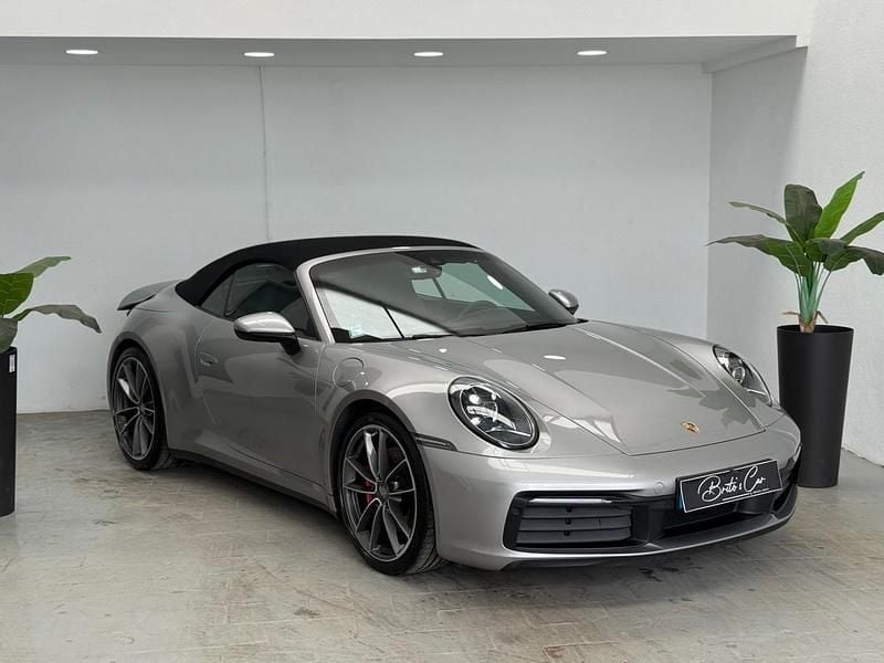 Cinzento Usado 2020 Porsche 992 | € 149.990 - Imagem 1/4
