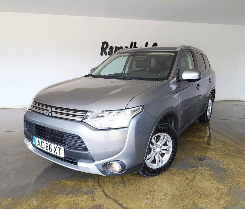 Antracite Usado 2015 Mitsubishi Outlander P-HEV | € 14.500 (Super Preço) - Imagem 1/4