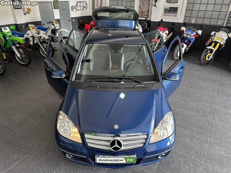Azul Usado 2009 Mercedes A180 Avantgarde Citadino | € 6.990 (Preço justo) - Imagem 1/1